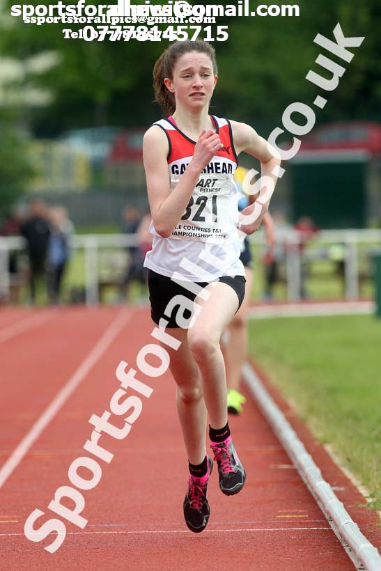 Girls under-15s 1500 metres, North Eastern Track and Fields Champs., Middlesbrough. Photo: David T. Hewitson/Sports for All Pics